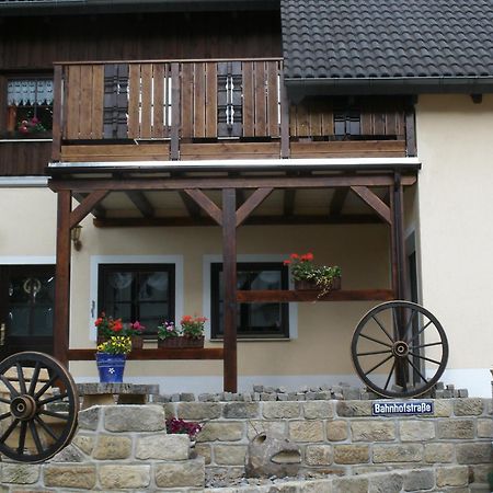 Ferienwohnung Am Schloss Lauenstein Im Erzgebirge ภายนอก รูปภาพ