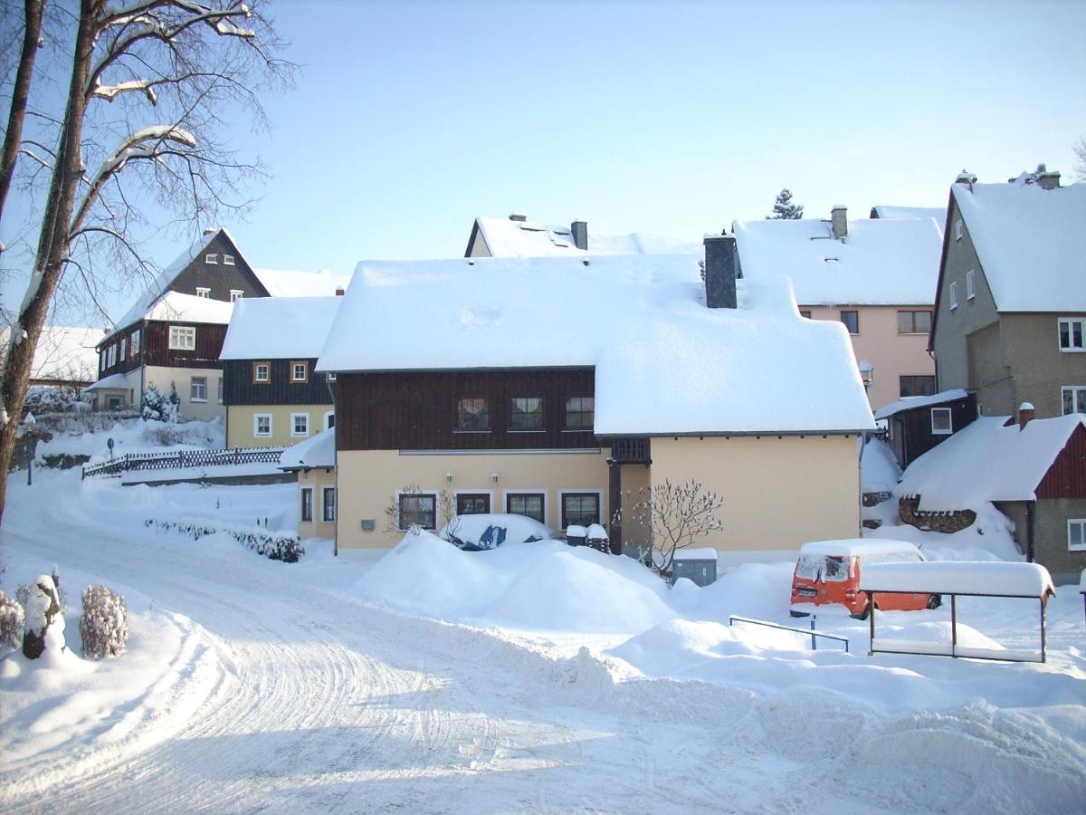 Ferienwohnung Am Schloss Lauenstein Im Erzgebirge ภายนอก รูปภาพ