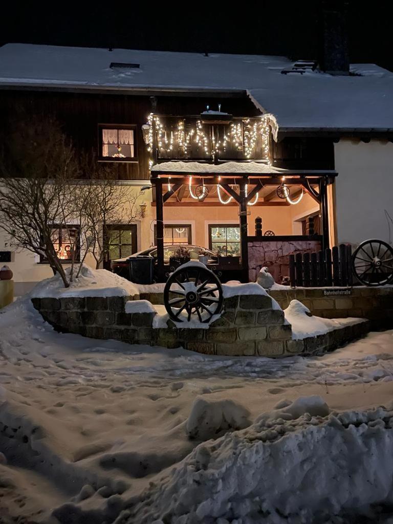 Ferienwohnung Am Schloss Lauenstein Im Erzgebirge ภายนอก รูปภาพ