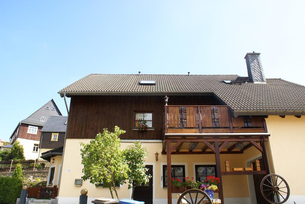 Ferienwohnung Am Schloss Lauenstein Im Erzgebirge ภายนอก รูปภาพ