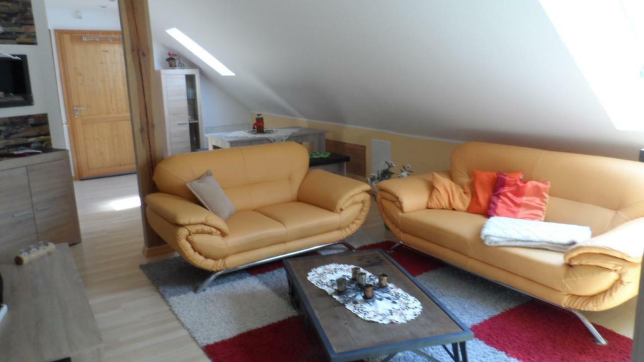 Ferienwohnung Am Schloss Lauenstein Im Erzgebirge ภายนอก รูปภาพ